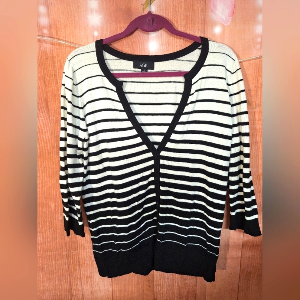 Agb black and white cardigan size large